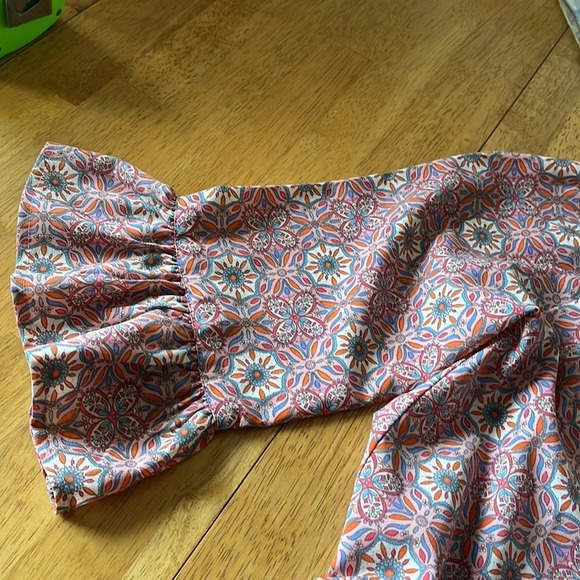 Sanctuary peasant style top, size Small - Picture 2 of 4